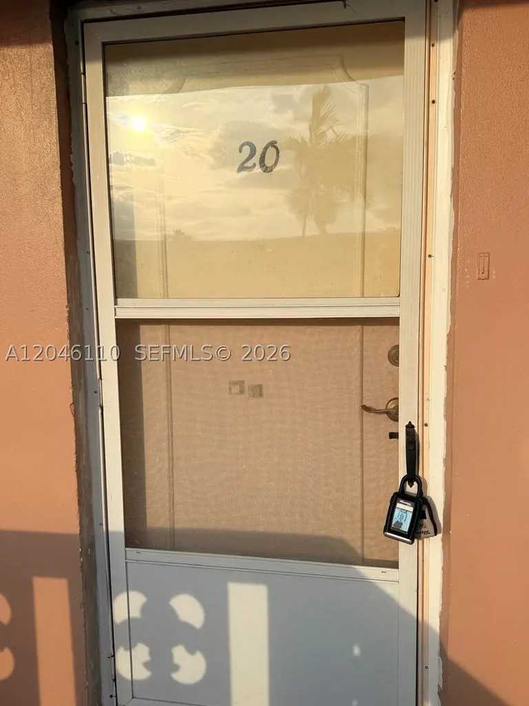 2832 Fillmore Street Hollywood FL 33020