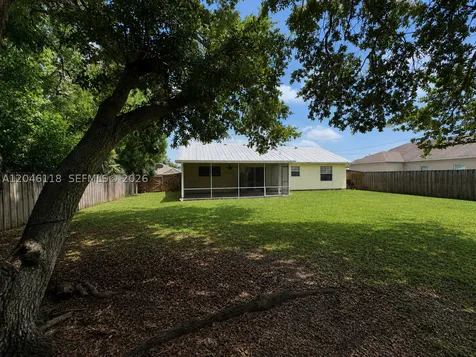 5411 NW Consumer Avenue Port St. Lucie FL 34983