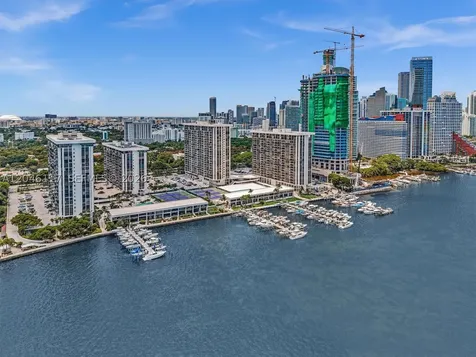 1901 Brickell Avenue Miami FL 33129