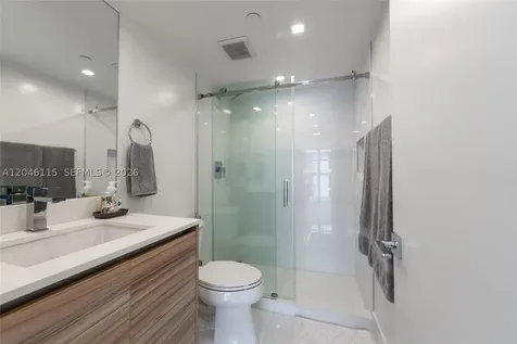 5757 Collins Avenue Miami Beach FL 33140