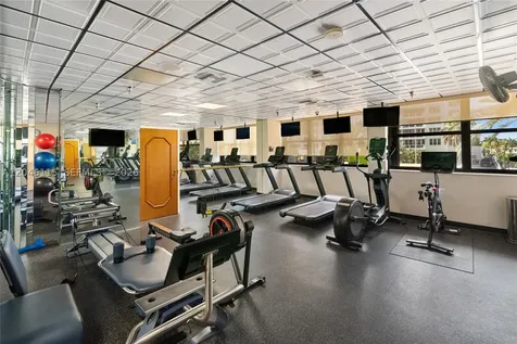 5757 Collins Avenue Miami Beach FL 33140
