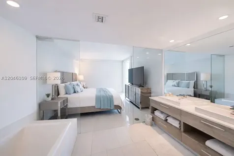 650 NE 32nd Street Miami FL 33137