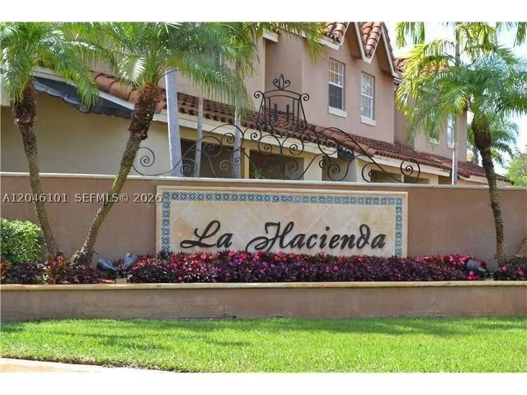18338 NW 68th Avenue Hialeah FL 33015