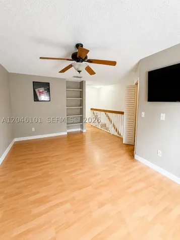 18338 NW 68th Avenue Hialeah FL 33015