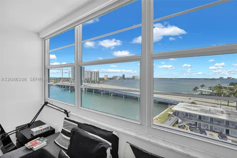 2016 Bay Drive Miami Beach FL 33141