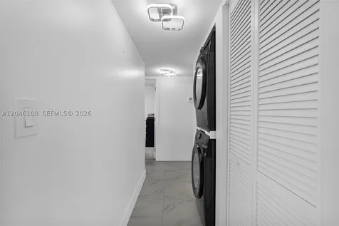 2016 Bay Drive Miami Beach FL 33141