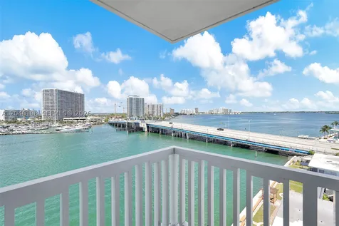 2016 Bay Drive Miami Beach FL 33141
