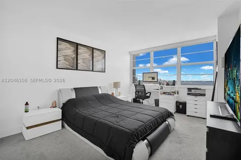 2016 Bay Drive Miami Beach FL 33141