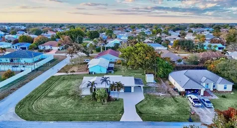 981 SW Bay State Road Port St. Lucie FL 34953