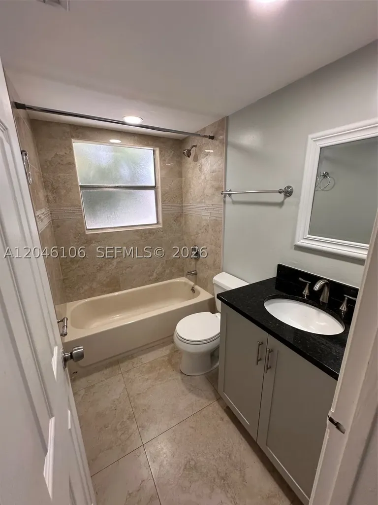 9976 Twin Lakes Drive Coral Springs FL 33071