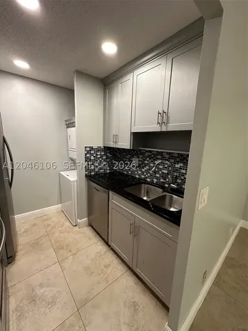 9976 Twin Lakes Drive Coral Springs FL 33071