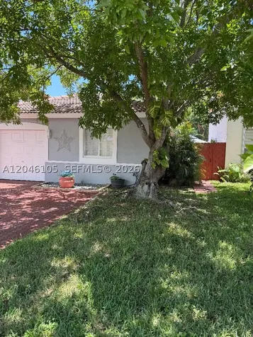 19554 NW 79th Place Hialeah FL 33015
