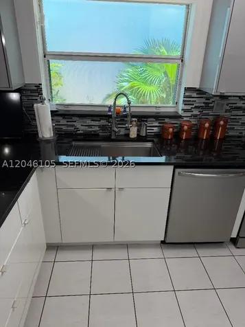 19554 NW 79th Place Hialeah FL 33015