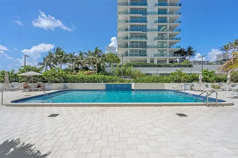 6917 Collins Avenue Miami Beach FL 33141