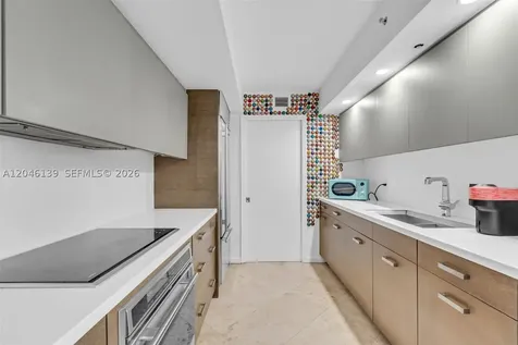 6917 Collins Avenue Miami Beach FL 33141