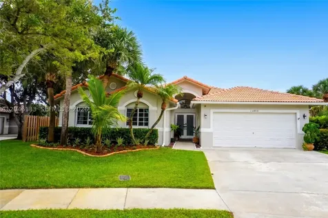 16850 Crestview Lane Weston FL 33326