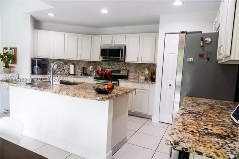 16850 Crestview Lane Weston FL 33326