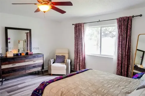 16850 Crestview Lane Weston FL 33326