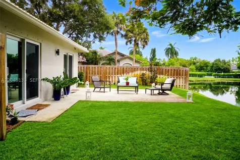 16850 Crestview Lane Weston FL 33326