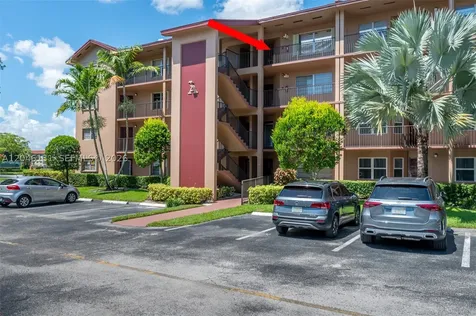 500 SW 130th Terrace Pembroke Pines FL 33027