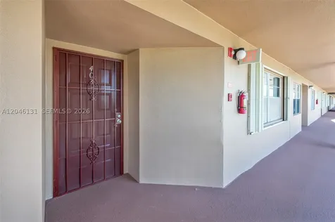 500 SW 130th Terrace Pembroke Pines FL 33027