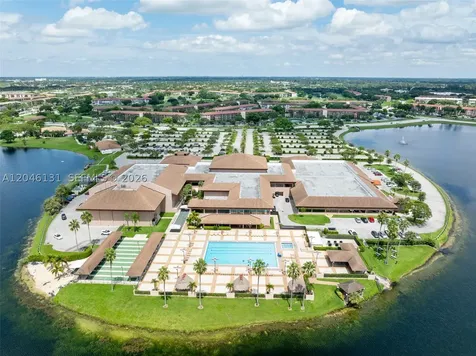 500 SW 130th Terrace Pembroke Pines FL 33027