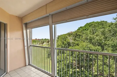 500 SW 130th Terrace Pembroke Pines FL 33027
