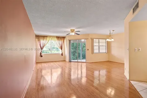 500 SW 130th Terrace Pembroke Pines FL 33027