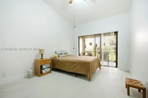 7924 NW 10th Street Plantation FL 33322