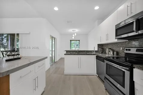16379 Malibu Drive Weston FL 33326
