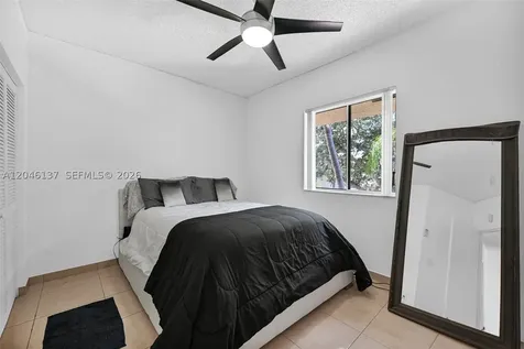 16379 Malibu Drive Weston FL 33326