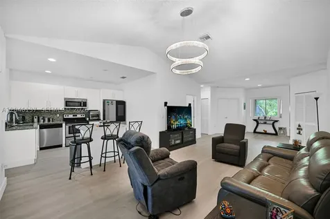 16379 Malibu Drive Weston FL 33326