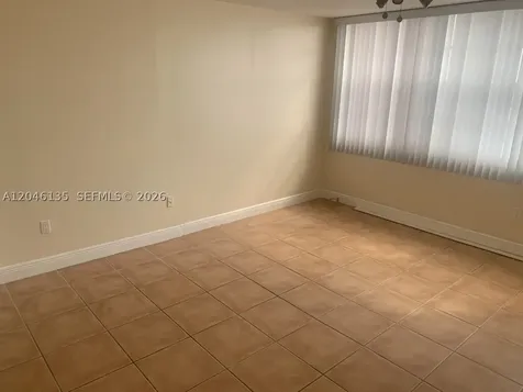 Miami FL 33179