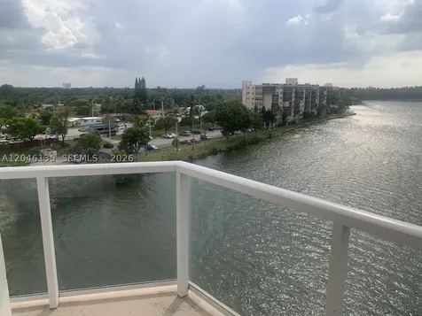 Miami FL 33179