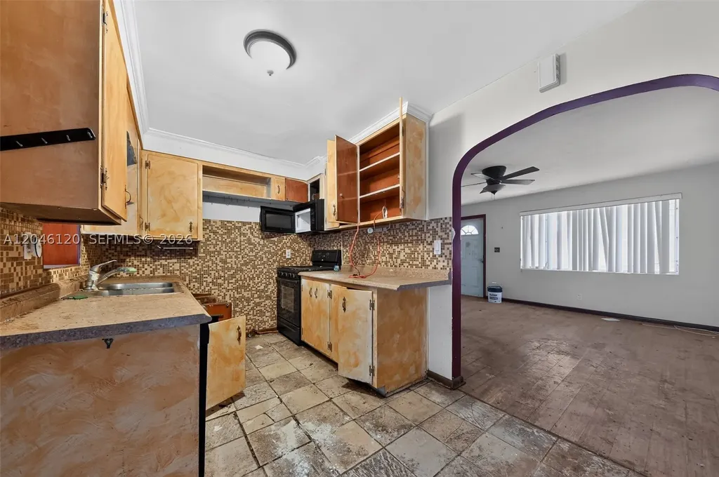 914 N K Street Lake Worth FL 33460