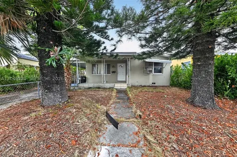 914 N K Street Lake Worth FL 33460