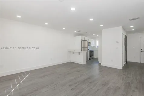 8085 NW 8th Street Miami FL 33126