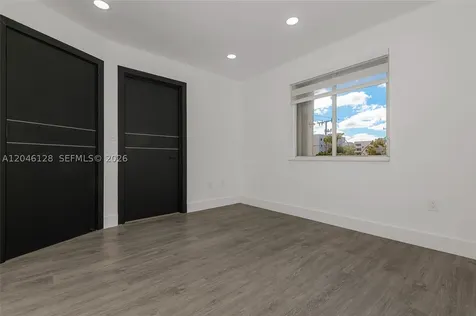 8085 NW 8th Street Miami FL 33126