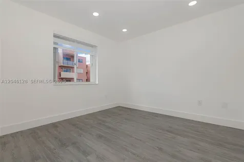 8085 NW 8th Street Miami FL 33126