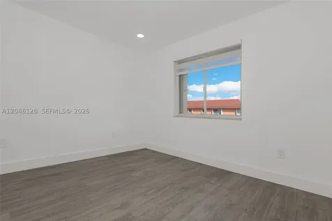 8085 NW 8th Street Miami FL 33126