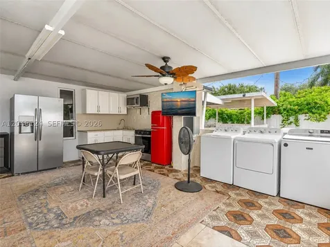 5801 NW 113th Terrace Hialeah FL 33012