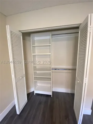 837 Tanglewood Circle Weston FL 33327