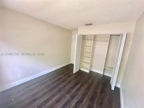 837 Tanglewood Circle Weston FL 33327