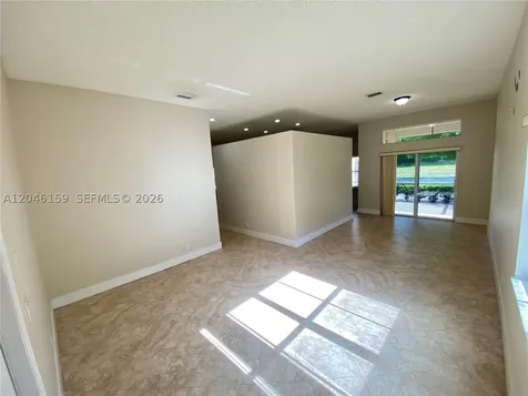 837 Tanglewood Circle Weston FL 33327