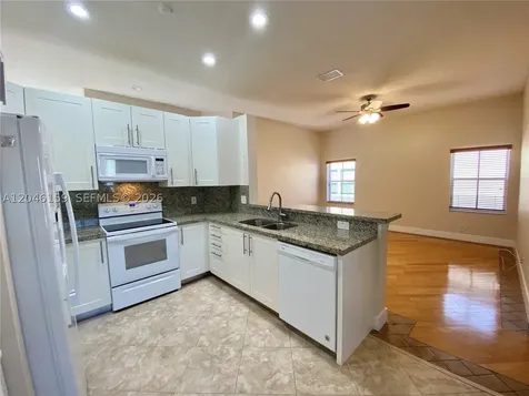 837 Tanglewood Circle Weston FL 33327