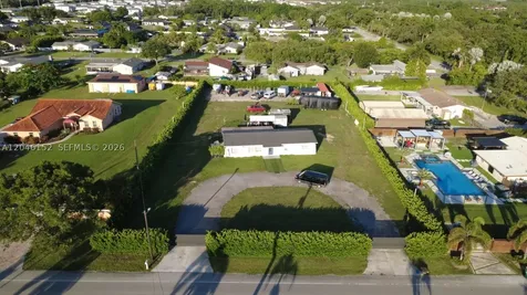 32305 SW 202nd Avenue Homestead FL 33030