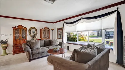 5581 SW 7th Street Plantation FL 33317