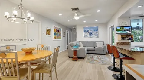 5581 SW 7th Street Plantation FL 33317