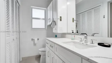 5581 SW 7th Street Plantation FL 33317