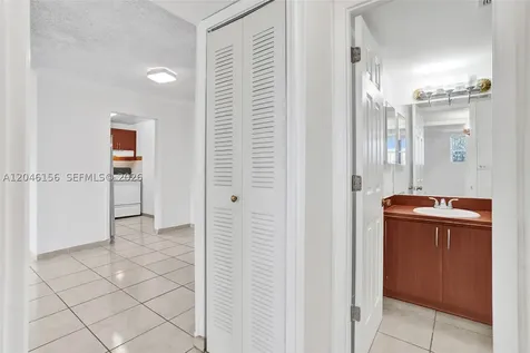 606 W 81st Street Hialeah FL 33014